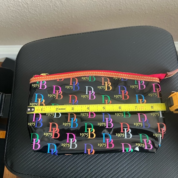 Dooney & Bourke set - Picture 12 of 16